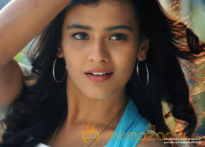 Upcoming Telugu movies Kumari 21 F Telugu Movie Stills photo 15