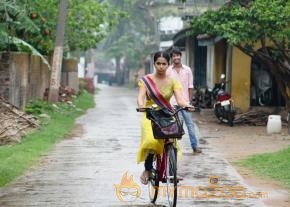 Uyyala Jampala Movie Stills  photo 11