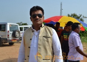 Vetapalem Movie Photos photo 14