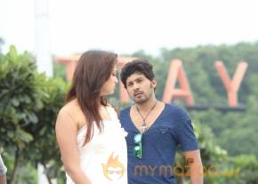 Vinodam 100 Percent Movie Latest Stills photo 20