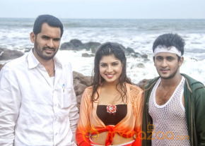 Youthful Love Movie Stills  photo 9