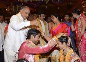 Balakrishna's Daughter Tejaswini Weds Sri Bharat Wedding Photos  photo 25