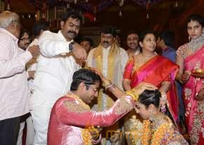 Balakrishna's Daughter Tejaswini Weds Sri Bharat Wedding Photos  photo 14