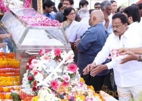 Celebrities pay homage to ANR Photos - 3  photo 80