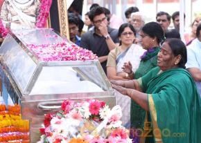 Celebrities pay homage to ANR Photos - 3  photo 10