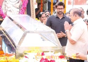 Celebrities pay homage to ANR Photos - 4  photo 122