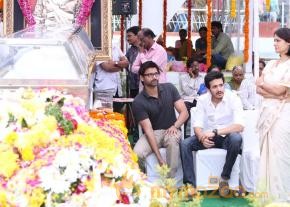 Celebrities pay homage to ANR Photos - 5  photo 45