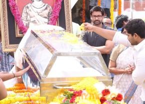 Celebrities pay homage to ANR Photos - 5  photo 132