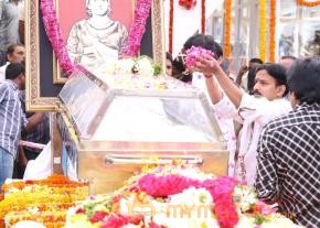 Celebrities pay homage to ANR Photos - 5  photo 97