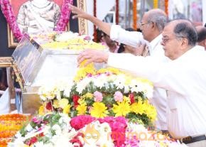Celebrities pay homage to ANR Photos - 5  photo 34