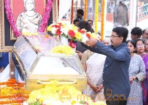 Celebrities pay homage to ANR Photos - 5  photo 144