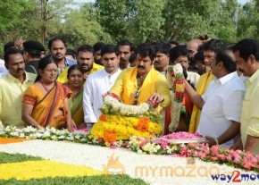 Nandamuri Family at NTR Ghat  photo 68