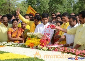 Nandamuri Family at NTR Ghat  photo 51
