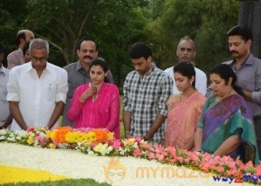 Nandamuri Family at NTR Ghat  photo 113