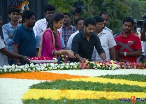 Nandamuri Family at NTR Ghat  photo 30