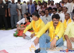 Nandamuri Family at NTR Ghat  photo 45