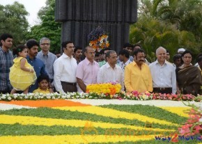 Nandamuri Family at NTR Ghat  photo 72