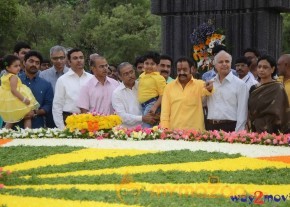 Nandamuri Family at NTR Ghat  photo 90