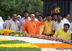 Nandamuri Family at NTR Ghat  photo 127