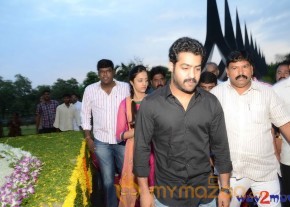 Nandamuri Family at NTR Ghat  photo 110
