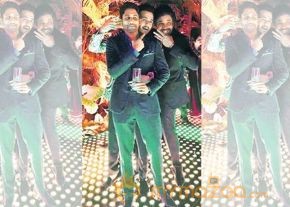 Party Pic : Nagarjuna with his Boys Akhil & Chaitu