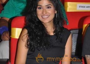 YesterYear Stunning Actresses Pics  photo 16