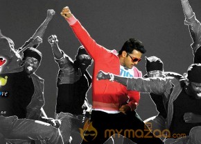 Gunde Jaari Gallanthayindhe Movie Wallpapers  photo 20