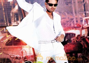 Gunde Jaari Gallanthayindhe Movie Wallpapers  photo 4