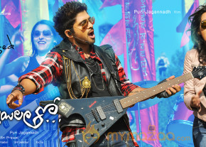 Iddarammayilatho Movie Wallpapers  photo 13