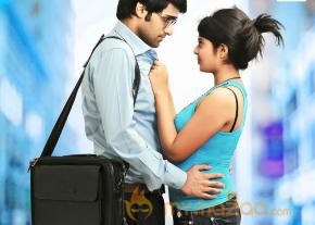 Love You Bangaram Movie Wallpapers  photo 18