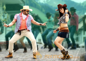 Venkatesh Shadow Movie New Wallpapers  photo 7