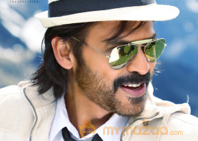 Venkatesh Shadow Movie New Wallpapers  photo 21