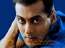 200 Salman Fans Do a Roadshow Before Watching Jaanemann