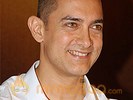 3 idiots delay release of Ghajini