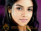 Asin steps on to English