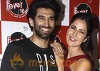 Aditya gifts pashmina shawl to Katrina