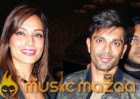 Bipasha Basu gives a peek into Karan Singh Grover's undiscovered talent