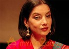 Shabana Azmi struggles with dog on 'Neerja' set