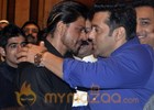 SRK, Salman hug each other at iftaar party