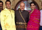 Anupam Kher thanks 'Prem Ratan...' team