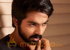 GV Prakash romances Nikki, Avika Gor