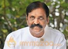 Honour the living instead of the dead: Lyricist Vairamuthu