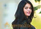 Vaibhavi Shandilya romances Santhanam