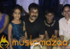 Chiranjeevi Dance Rehearsals Pic Gone Viral