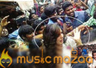 Fans mobbed Star Heroine in Madurai