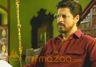 Shah Rukh Khan's Raees trailer - Shah Rukh Khan vs Nawazuddin Siddiqui