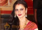 Yash Chopra taught me how to love: Rekha