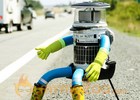 hitchBOT team overwhelmed by offers of support, bot could be rebuilt