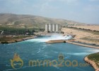 Islamic militants seize Iraq's largest dam