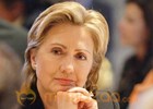 Clinton downplays damage from WikiLeaks 